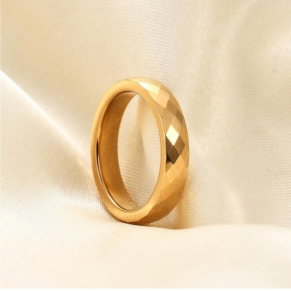 UNISEX - 4mm Tungsten Gold Wedding Band ~ Mens Womens Faceted Bridal Band - Picture 14 of 15